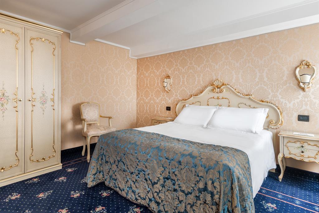 Hotel Montecarlo Venezia Esterno foto